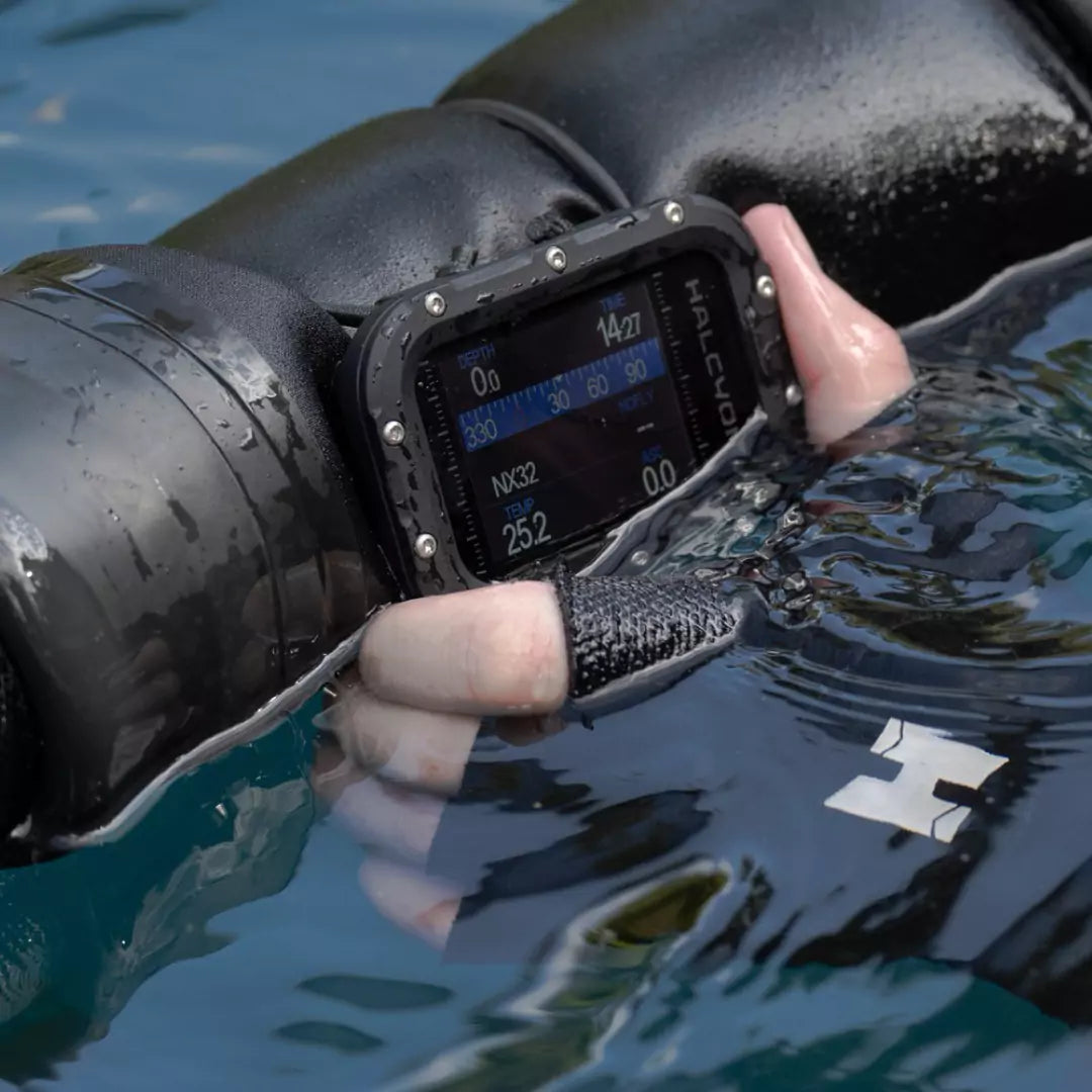 Halcyon Symbios Dive Computer on hand